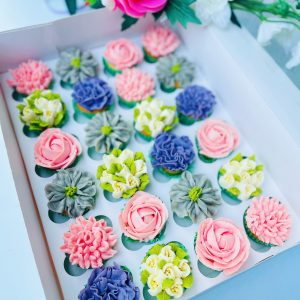 mini cupcake floral cupcaks birthday floral cake