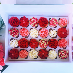 mini cupcake floral cupcaks birthday floral cake