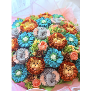 Wild animal cupcake bouquet
